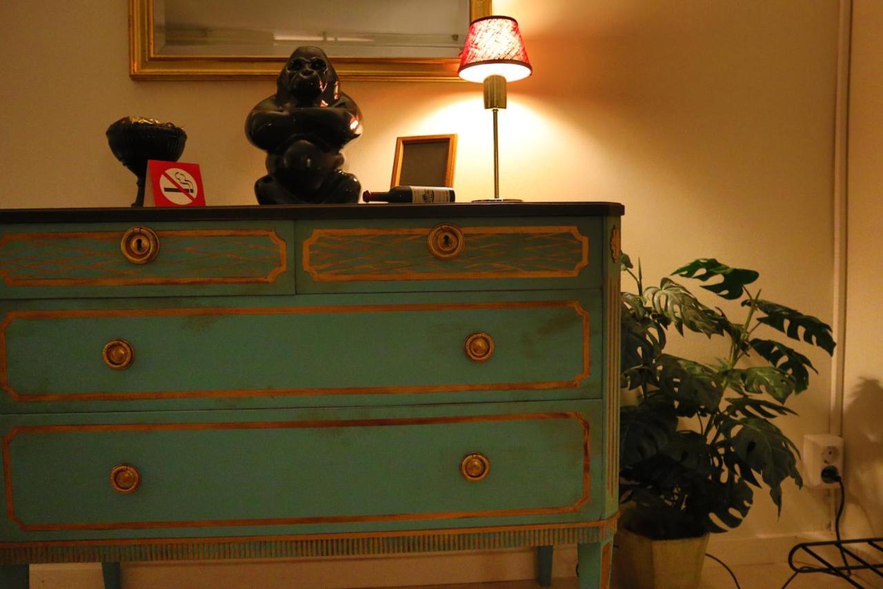 Goete'S B&B Tumba エクステリア 写真