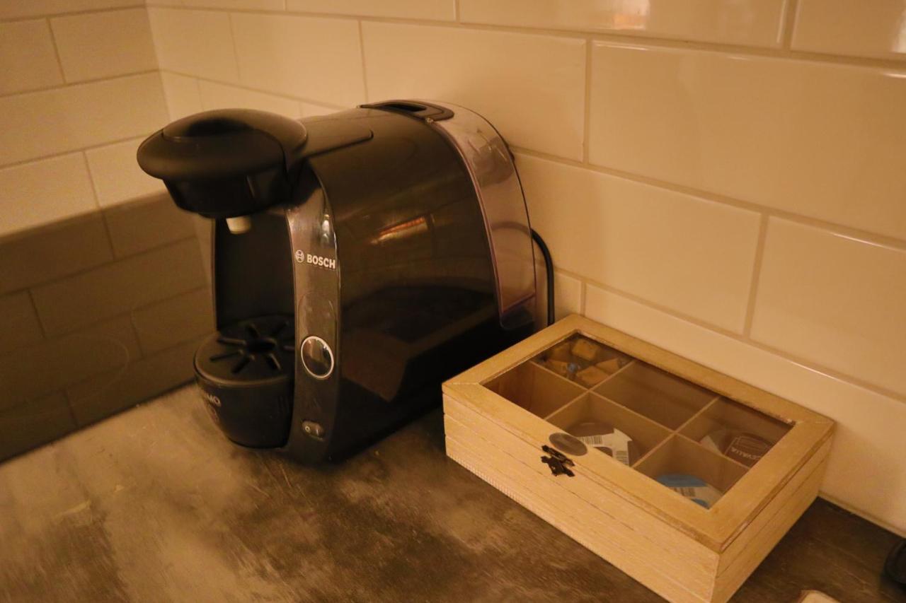 Goete'S B&B Tumba エクステリア 写真