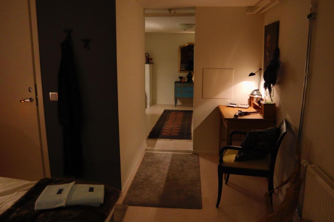 Goete'S B&B Tumba エクステリア 写真