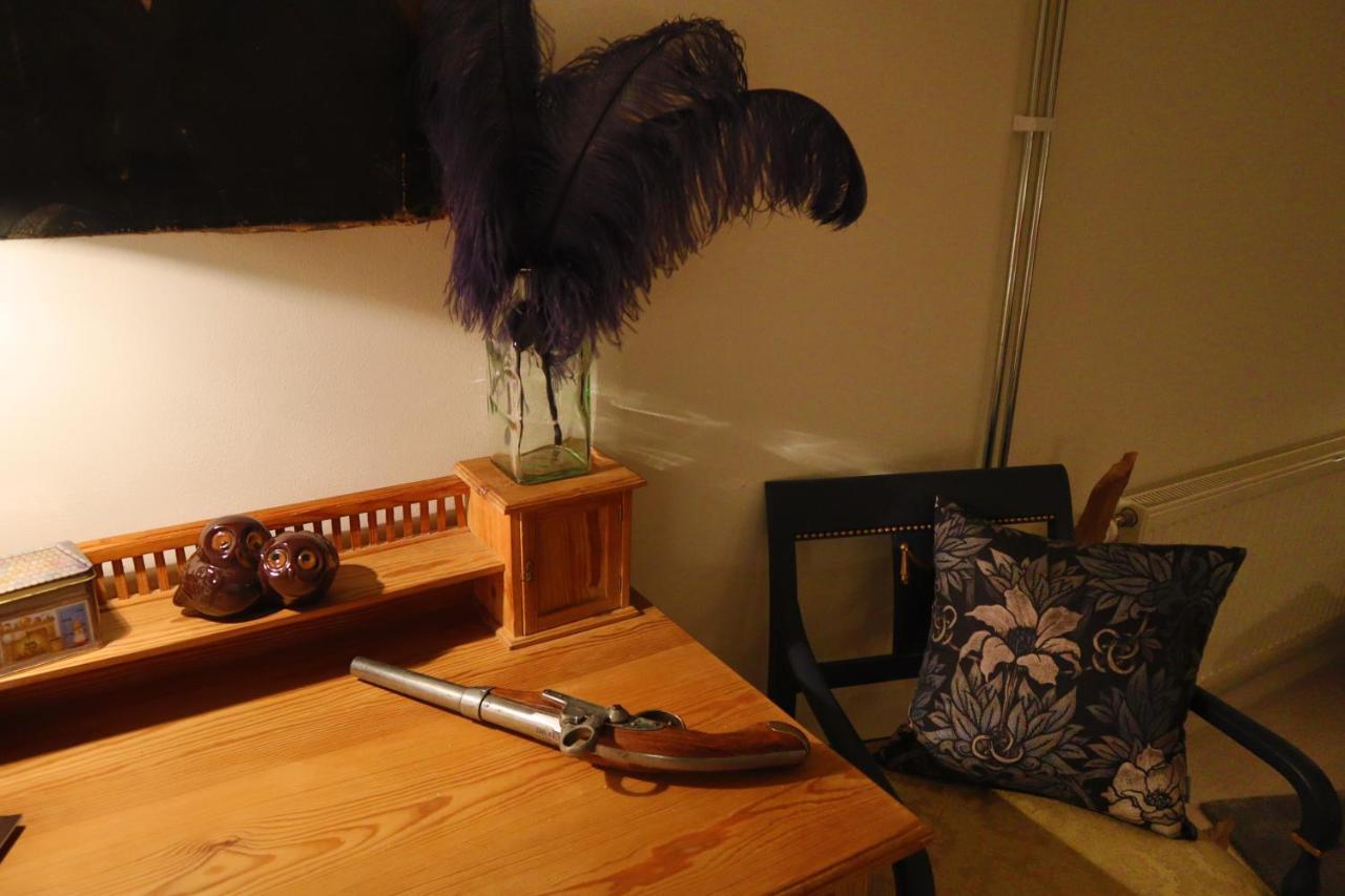 Goete'S B&B Tumba エクステリア 写真