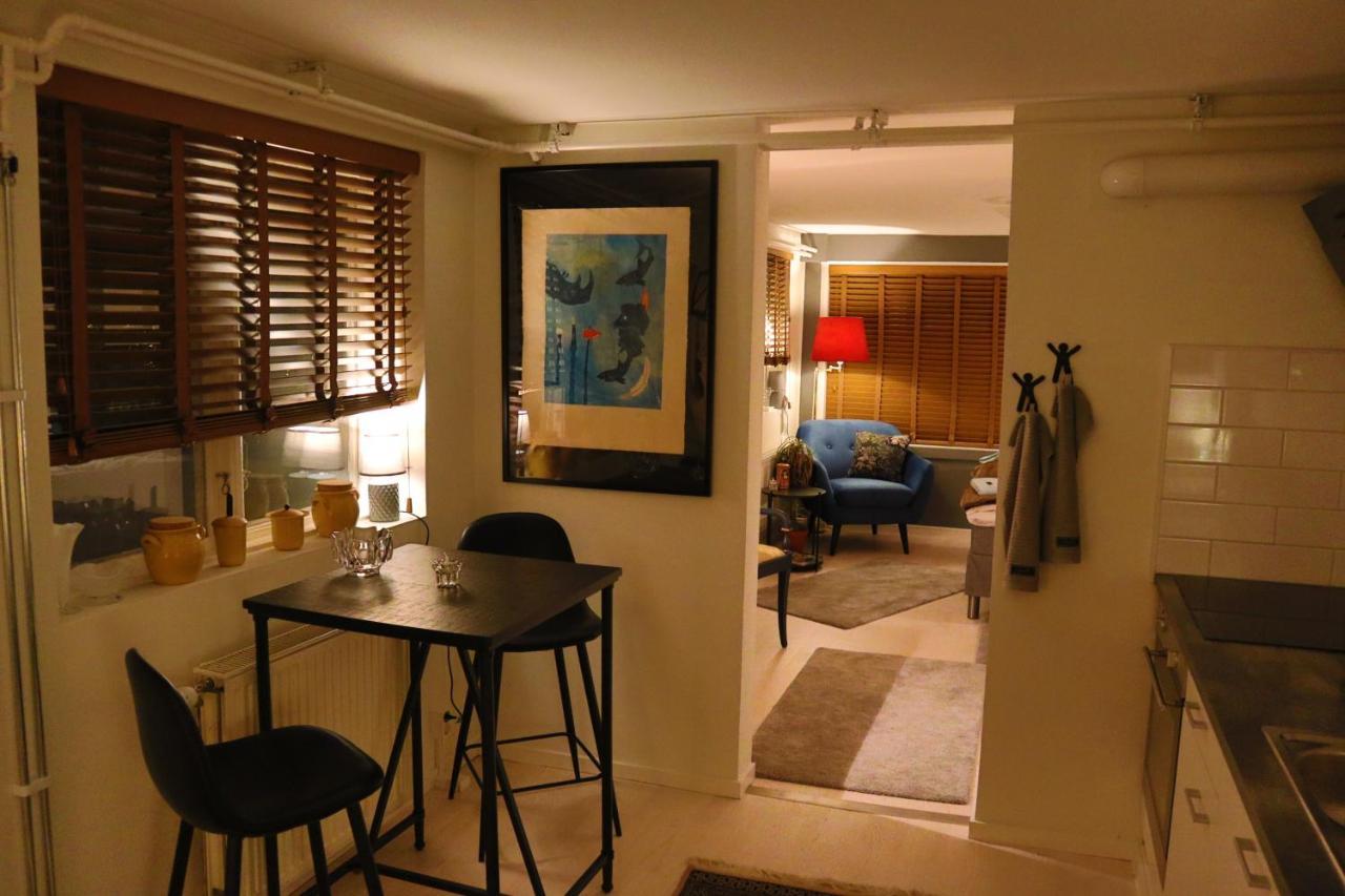 Goete'S B&B Tumba エクステリア 写真